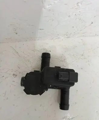 Porsche Macan (95B) Electric auxiliary coolant/water pump 7PP819810A