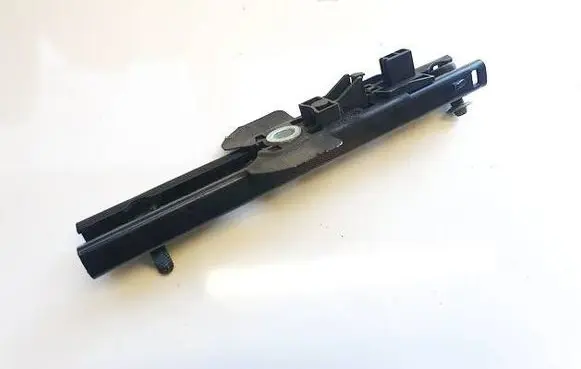 Ford Kuga I Seat belt adjustment rail 604412200