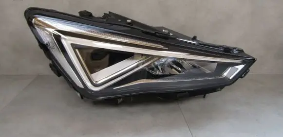 Seat Tarraco Headlight/headlamp 5FJ941008H