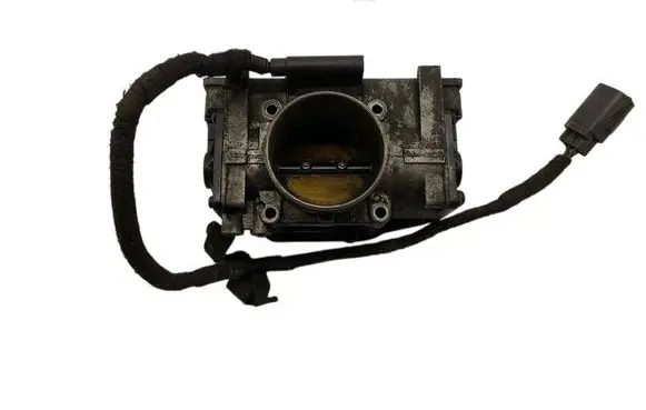 Volvo V70 Throttle valve 8644347 410C0N76F 05W260501