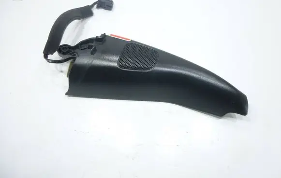 Front door high frequency speaker