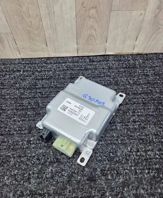 BMW 5 G30 G31 G38 Battery control module 6819838 14415011