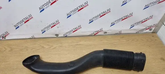 BMW X5 E70 Air intake duct part 7798341 13717798341