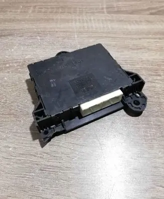 Toyota Prius (XW20) Climate control unit 8865047050 1773007311