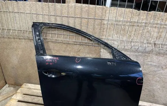 Mazda 3 Front door BDMT58010 S2401M112