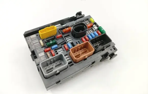 Fiat Scudo Fuse box set 9666700280