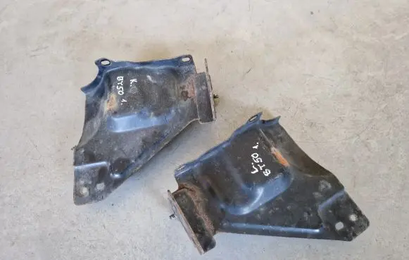 Mazda BT-50 Intercooler air guide/duct channel
