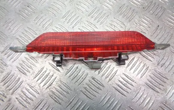 Toyota Corolla E120 E130 Third/center stoplight