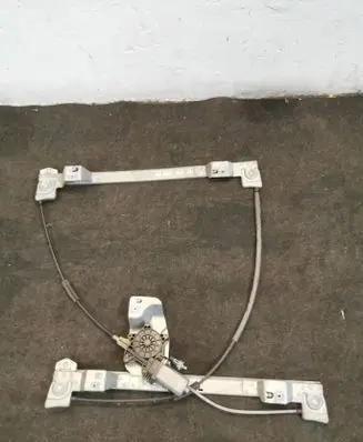 Renault Kangoo II Front door window regulator with motor 