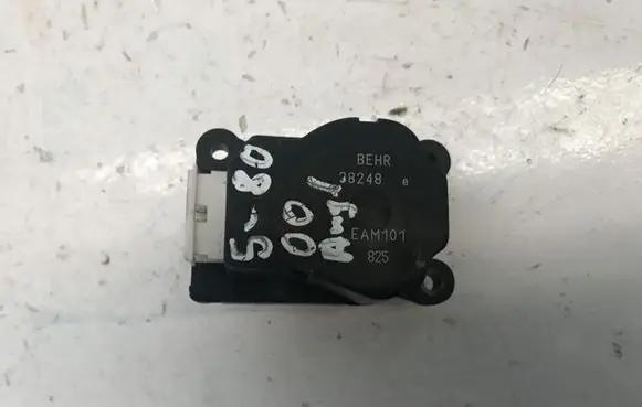 Volvo S80 Air flap motor/actuator 38248 AEM101