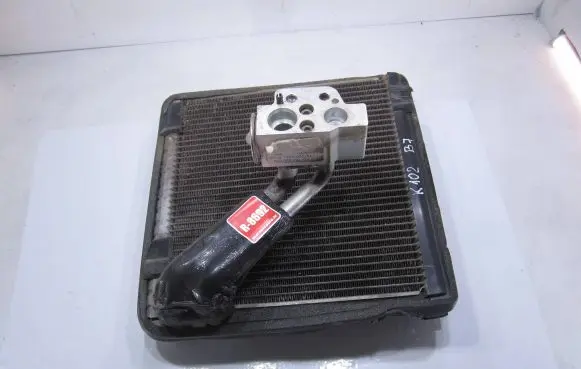 Air conditioning (A/C) radiator (interior)