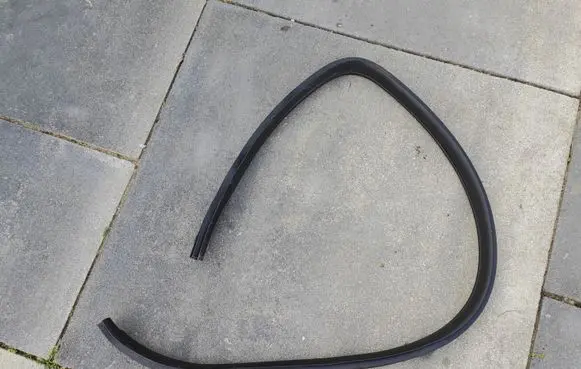 KIA Picanto Rear door rubber seal (on body) 