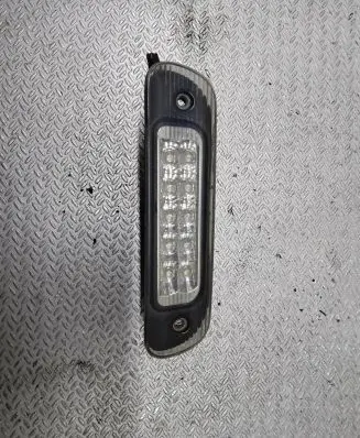 Jeep Grand Cherokee (WJ) Third/center stoplight