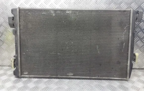 Skoda Fabia Mk2 (5J) Radiator set 600121253