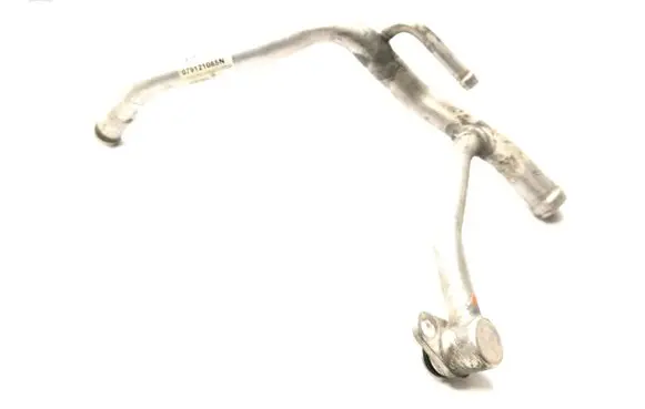 Audi A8 S8 D4 4H Engine coolant pipe/hose 079121085N