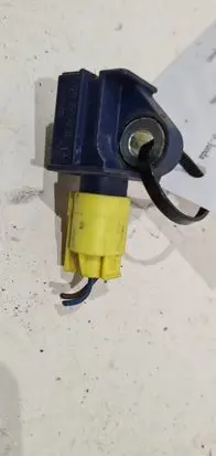 Mercedes-Benz E W212 Airbag deployment crash/impact sensor A2128204926