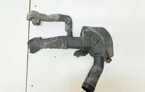 Honda Civic Intake resonator 