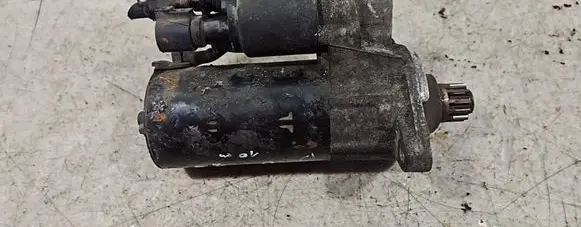 Volkswagen PASSAT B6 Starter motor 0001123044 02E911024A