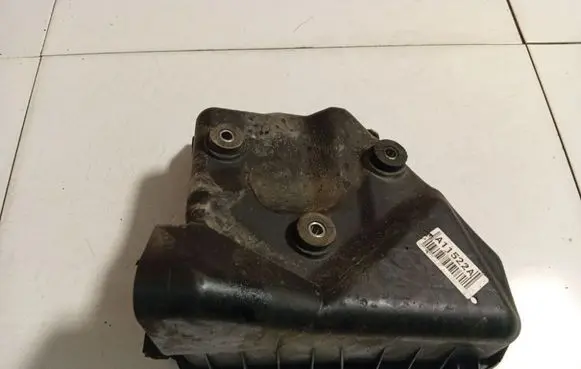 Toyota Auris 150 Air filter box 60342LS