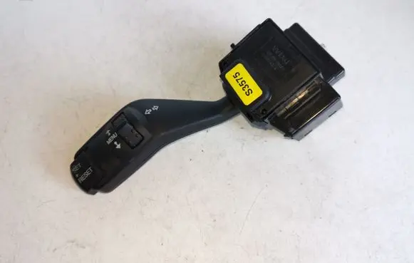 Ford Focus Indicator stalk 4M5T13335BD 17D940