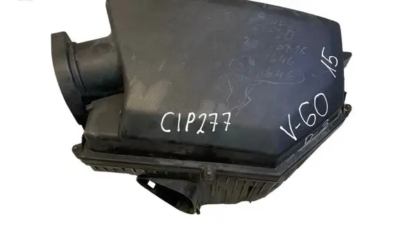 Volvo V60 Air filter box 31370671