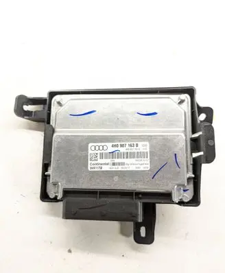 Audi A6 S6 C7 4G Transfer box differential control unit 4H0907163B
