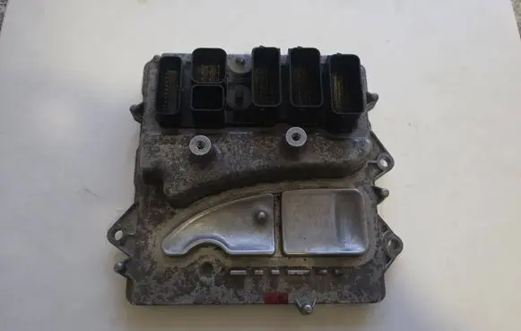 BMW X3 F25 Engine control unit/module 8631748 0261S10559