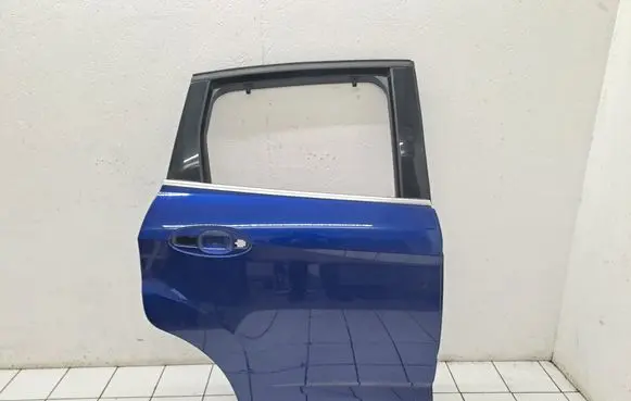 Ford C-MAX II Rear door