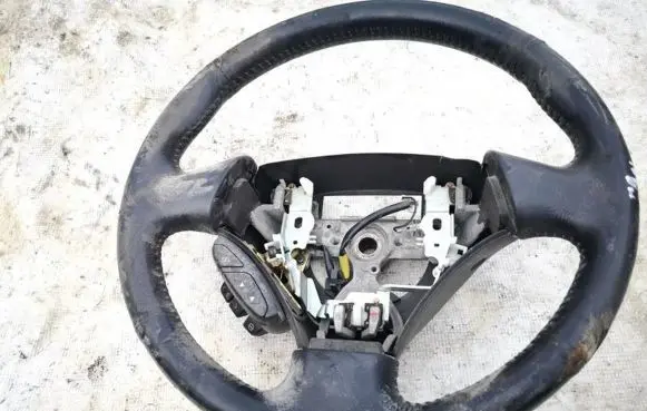 Toyota Corolla Verso E121 Steering wheel
