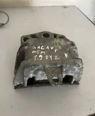 Ford Galaxy Engine mount bracket 7M3199555