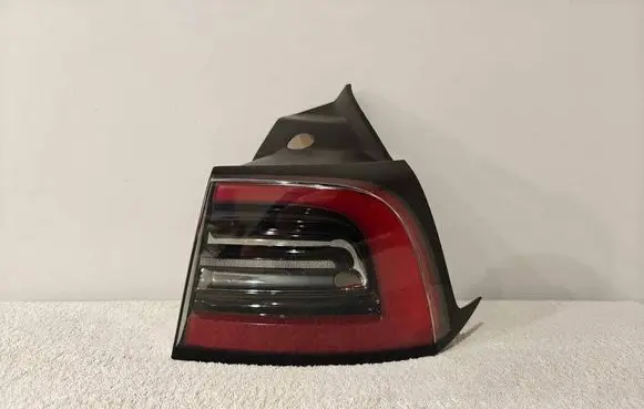 Tesla Model Y Rear/tail lights 150208700D