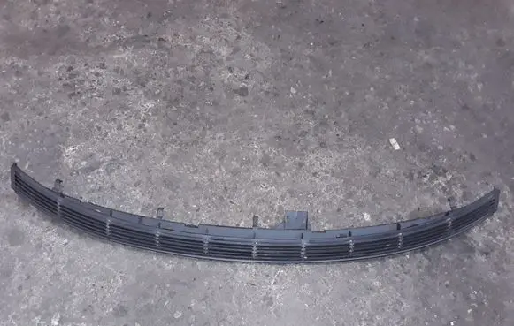 BMW 3 E46 Parcel shelf grill 8203763