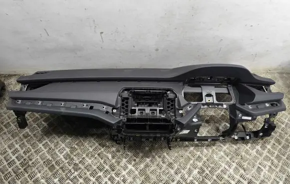 Skoda Octavia Mk4 Dashboard 5E8857007G