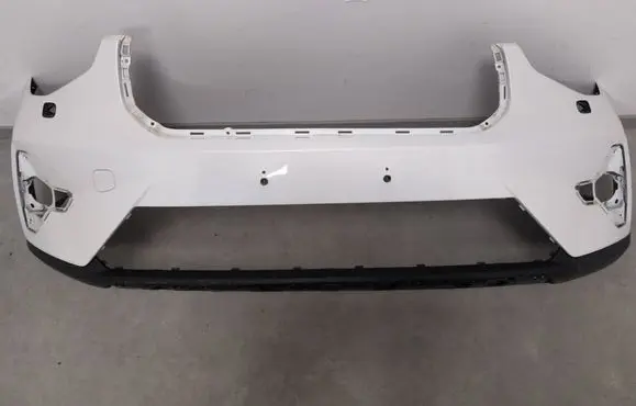 Volvo XC40 Front bumper 31690933