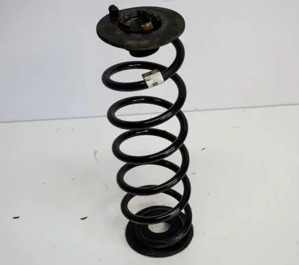 Volkswagen Golf VII Rear coil spring 5Q0511121AC