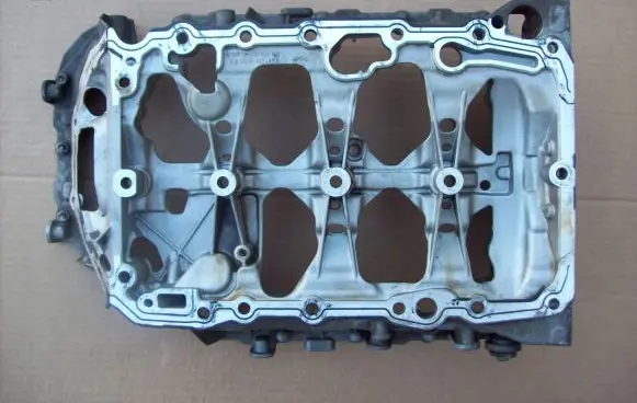 Audi TT TTS RS Mk3 8S Oil sump 06k103603an