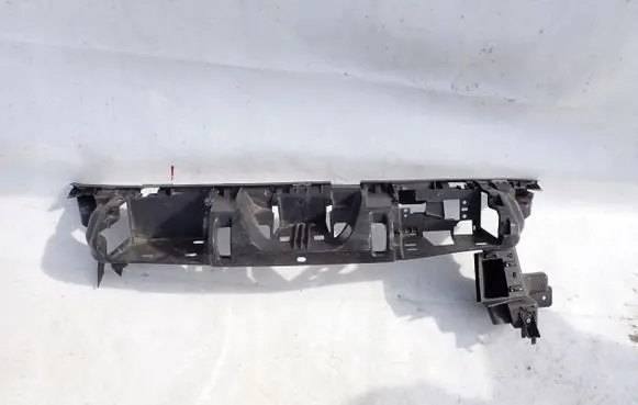 Peugeot 3008 I Front bumper mounting bracket 9685142780