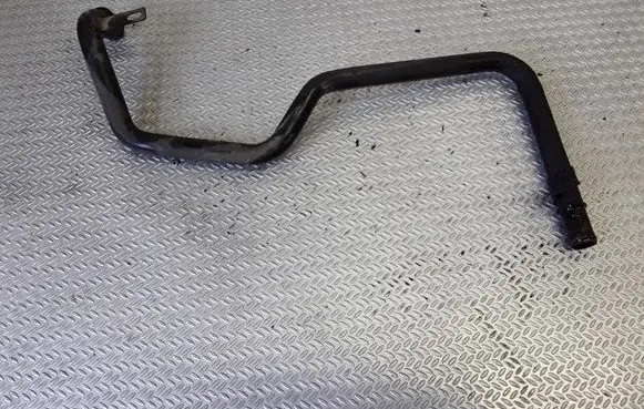 Audi A6 S6 C5 4B Engine coolant pipe/hose 059121065D