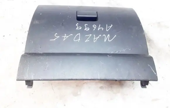 Mazda 5 Glove box 