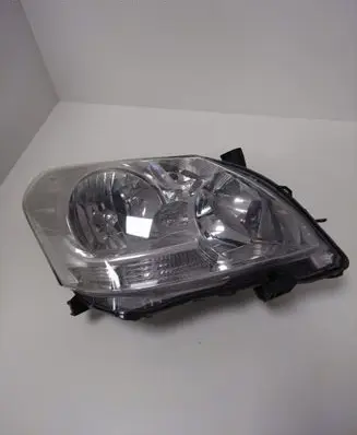 Toyota Verso Headlight/headlamp 811300F090