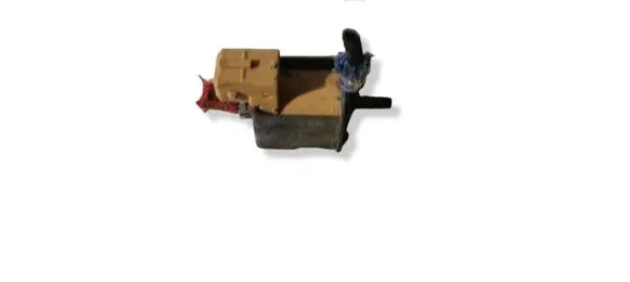 Audi 80 90 S2 B4 Turbo solenoid valve 028906283B