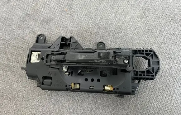 Audi Q5 SQ5 FY Front door exterior handle/bracket 80A837812 YV24944