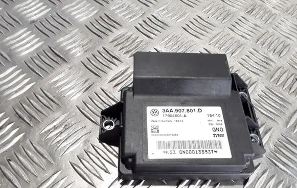 Volkswagen PASSAT B7 Hand brake control module 3AA907801D