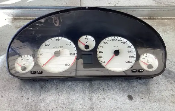 Peugeot 607 Speedometer (instrument cluster) 9653140480 110008883028