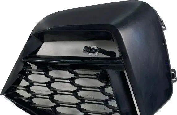BMW 2 F44 Front bumper lower grill 8075487