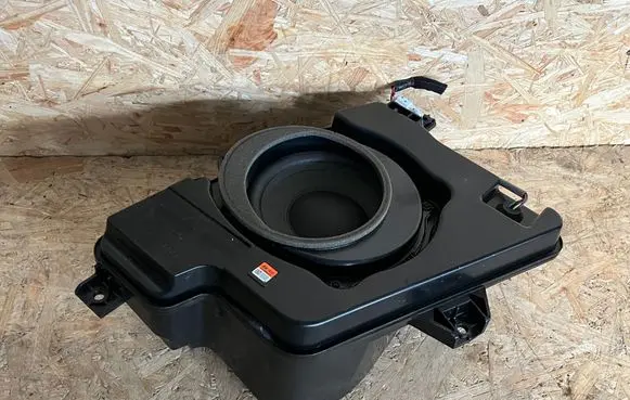 KIA Sorento Subwoofer speaker 96390CG000