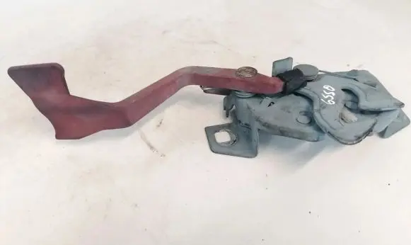 Alfa Romeo 156 Engine bonnet (hood) release handle