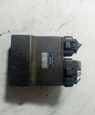 Toyota Corolla Verso AR10 Fuel injection control unit/module 8987120030 1310001041