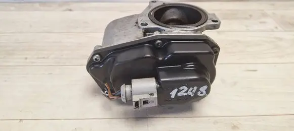 Volkswagen PASSAT B6 EGR valve 03L131501E 08493406 03L131501