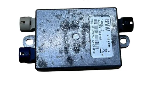 BMW X5 E70 Aerial antenna amplifier 9123739